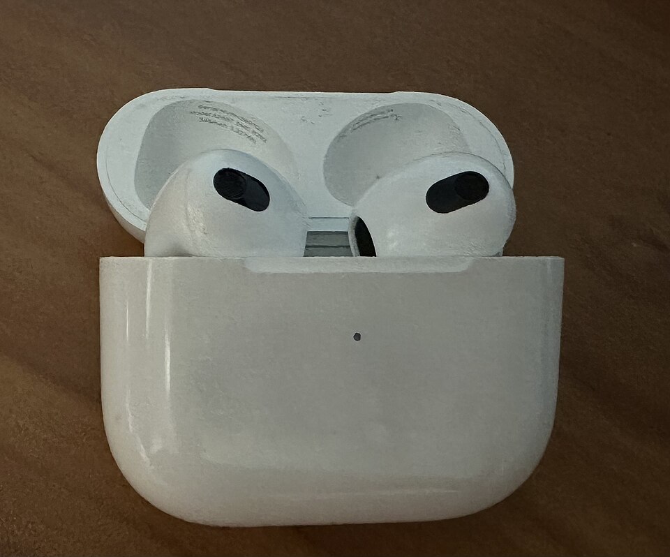 AirPods第3世代の参考写真。販売個体やケース版を示すものではありません。