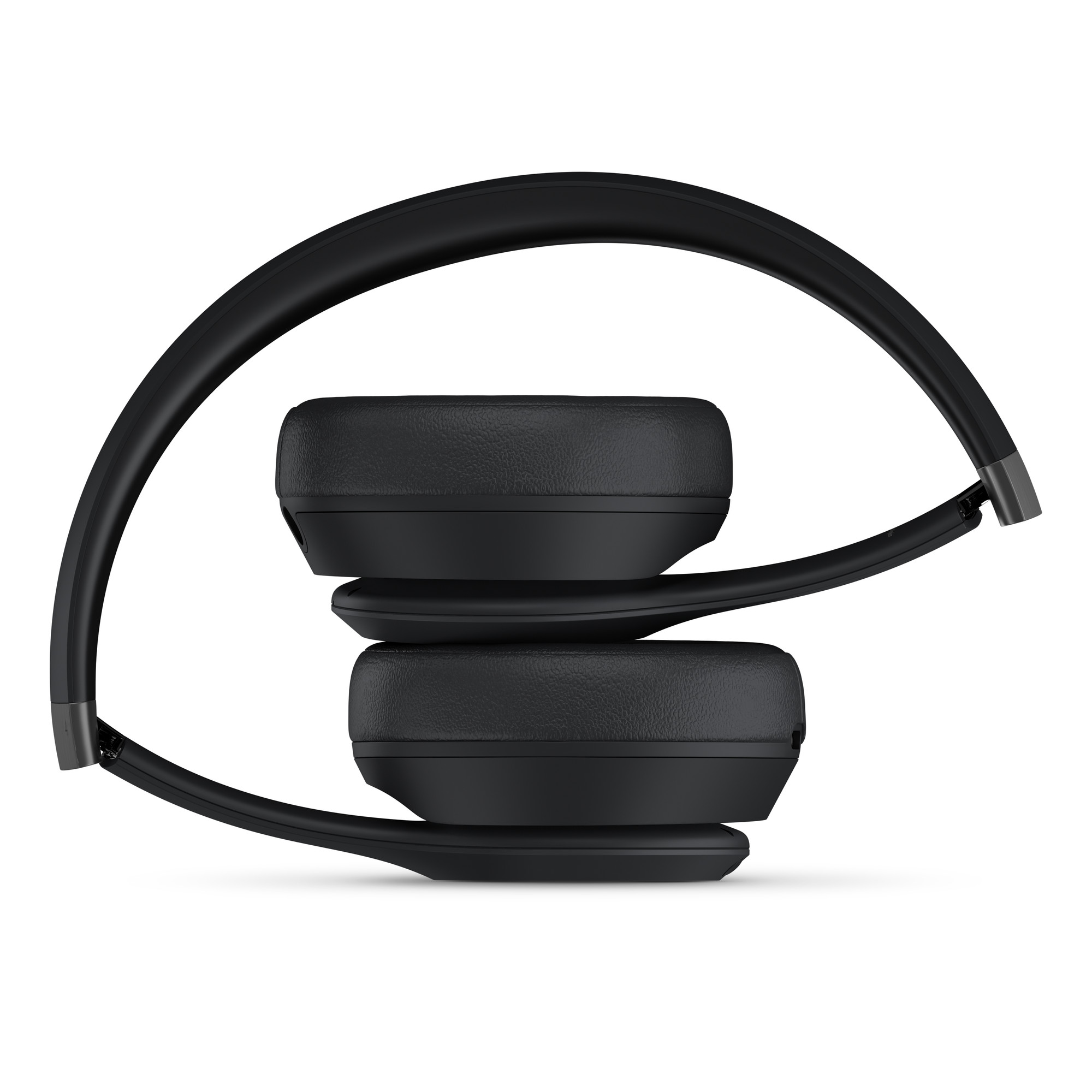 イヤーカップを内側へ折りたたんだ状態(画像:Beats/Apple)