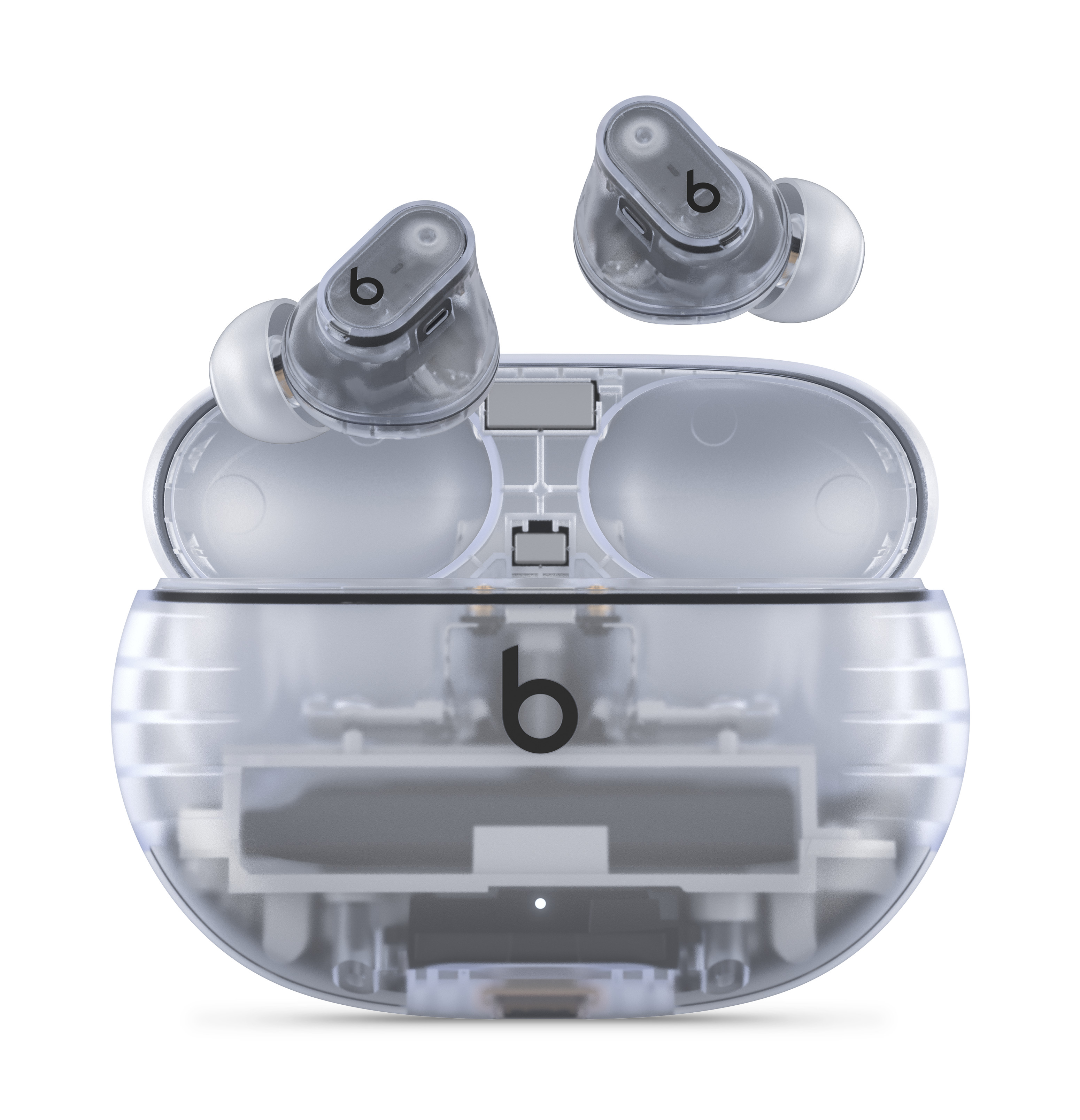 Beats Studio Buds +・トランスペアレントの左右イヤーバッドと開いた充電ケース（画像：Beats／Apple）